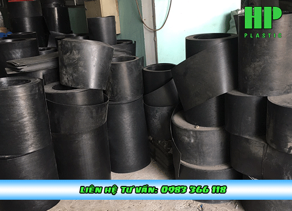 Nhựa PE dạng cuộn 08